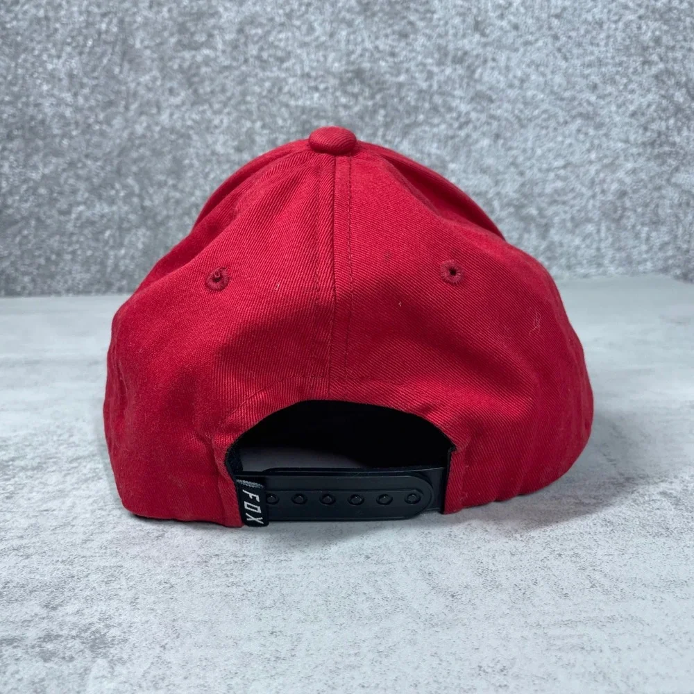 Fox hat has